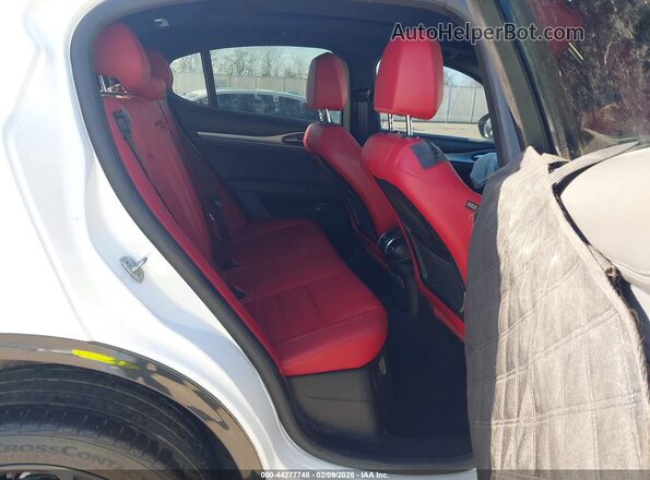 ZASPAKBN0R7D75558 2024 ALFA ROMEO STELVIO Белый Вид наклейки с VIN-кодом