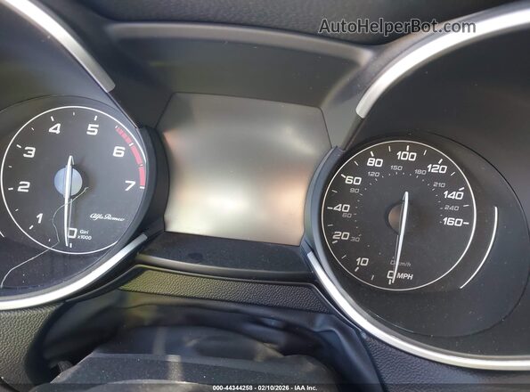 ZASPAKBN5P7D50426 2023 ALFA ROMEO STELVIO Black სალონის 360-გრადუსიანი ხედი