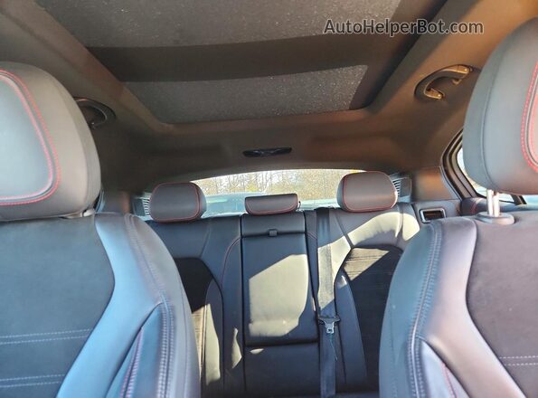 ZASPAKEV2K7C52877 2019 ALFA ROMEO STELVIO Black Widok tylnych siedzeń