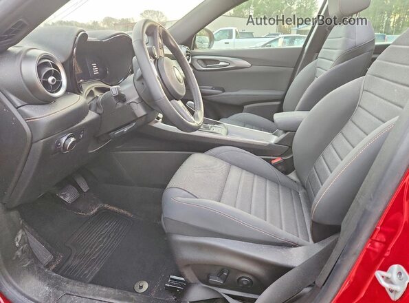 ZASPATCW1R3049429 2024 ALFA ROMEO OTHER Красный Вид салона спереди