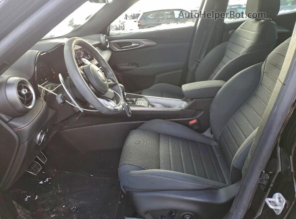 ZASPATCW1R3053979 2024 ALFA ROMEO OTHER Черный Вид салона спереди
