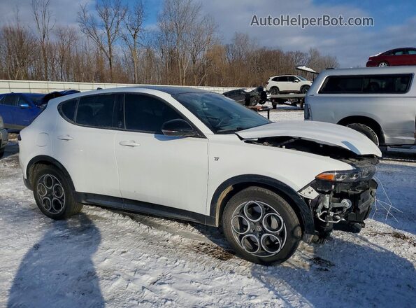 ZASPATCWXR3054130 2024 ALFA ROMEO OTHER White Front right