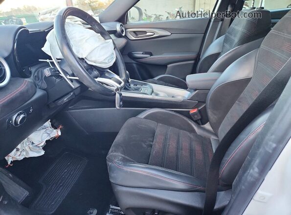 ZASPATDW6R3030714 2024 ALFA ROMEO OTHER Белый Вид салона спереди