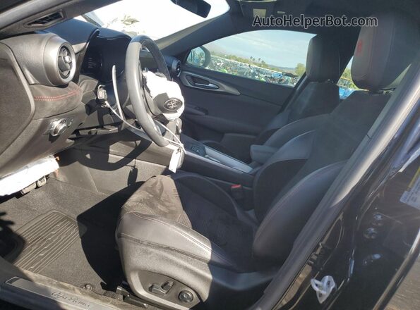 ZASPATDW7R3037798 2024 ALFA ROMEO OTHER Black Widok wnętrza z przodu