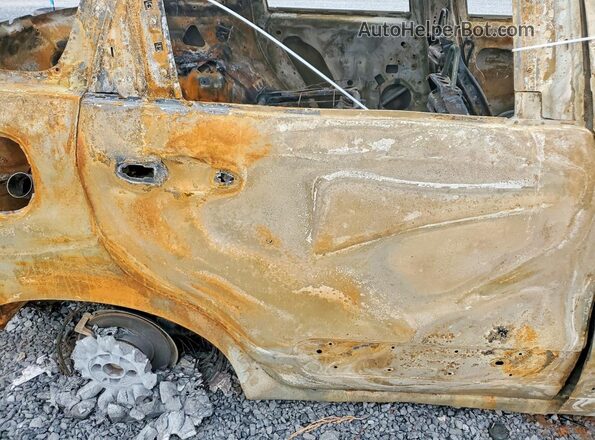 ZFBCFAAH3HZ039570 2017 FIAT 500L Пожар Вид задних сидений