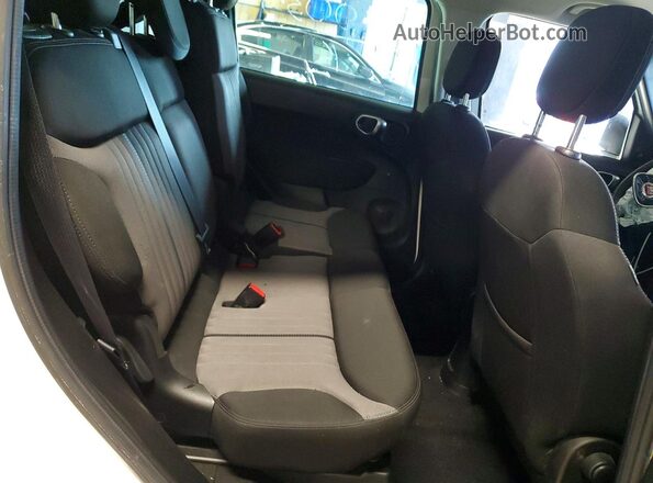 ZFBCFAAH8HZ040035 2017 FIAT 500L Белый Вид задних сидений