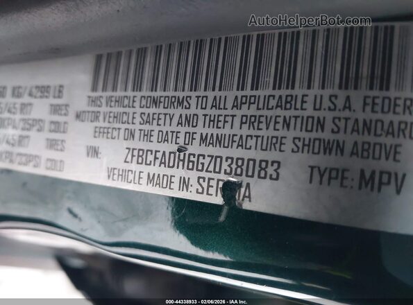 ZFBCFADH6GZ038083 2016 FIAT 500L Зеленый Вид подкапотного пространства
