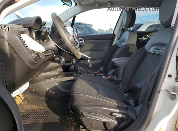 ZFBCFXBT7GP341010 2016 FIAT 500X White Սալոնի դիմացի տեսք