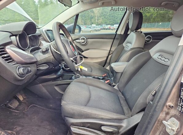 ZFBCFXBT7GP512760 2016 FIAT 500X Gray Widok wnętrza z przodu