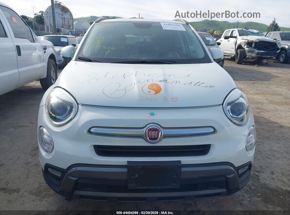 ZFBCFXCB5HP532691 2017 FIAT 500X White Widok deski rozdzielczej