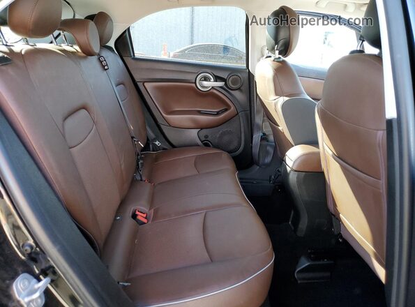 ZFBCFXDB0HP594286 2017 FIAT 500X Black Widok tylnych siedzeń