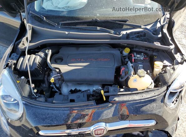 ZFBCFXDB0HP594286 2017 FIAT 500X Black Widok wnętrza z tyłu