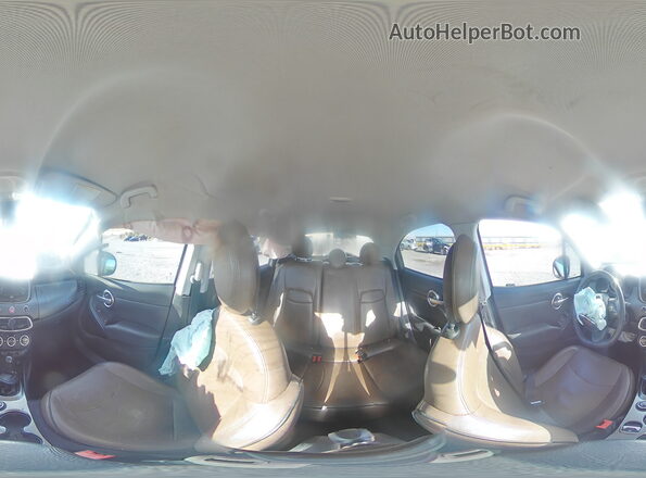 ZFBCFYCT0GP330769 2016 FIAT 500X Коричневый Панорамный вид салона 360°