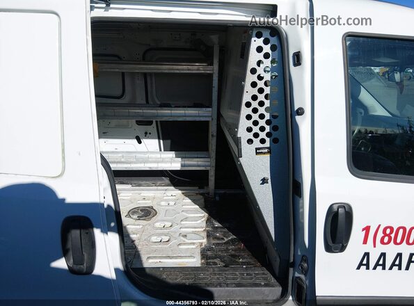 ZFBERFAB6J6J59590 2018 RAM PROMASTER CITY Белый Вид наклейки с VIN-кодом