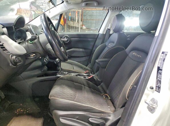 ZFBNFYB11LP847178 2020 FIAT 500X Белый Вид салона спереди