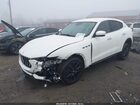 2017 Maserati Levante   White vin: ZN661XUAXHX213980