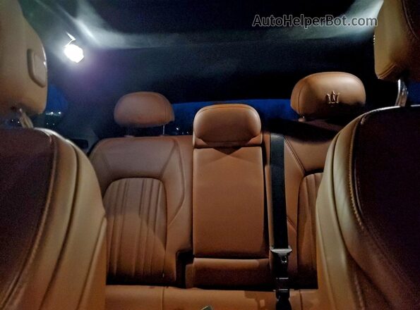 ZN661YUM6PX431333 2023 MASERATI LEVANTE Blue Вид задніх сидінь