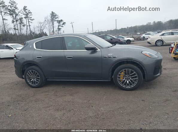 ZN682AVA1P7438465 2023 MASERATI GRECALE Gray Սալոնի հետևի տեսք