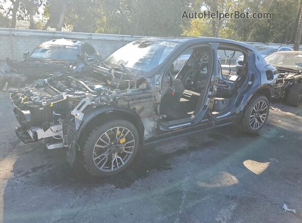 ZN682AVM7P7434205 2023 MASERATI GRECALE Black Առջևի ձախ երեք քառորդ տեսարան