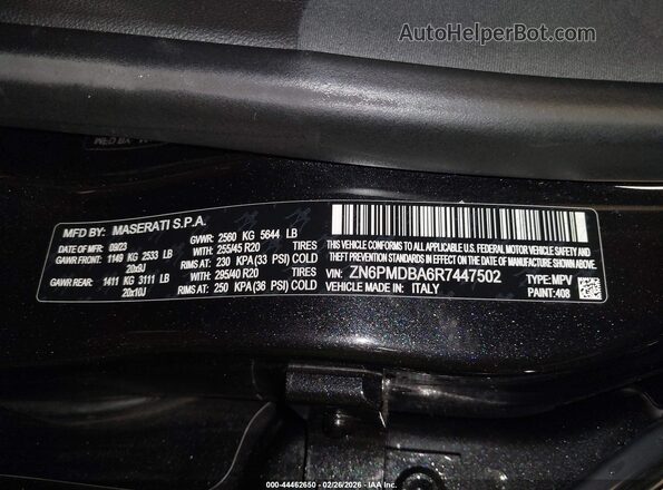 ZN6PMDBA6R7447502 2024 MASERATI GRECALE Черный Вид подкапотного пространства