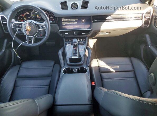 WP1BE2AY8NDA51058 2022 PORSCHE CAYENNE Silver Vista del cuadro de instrumentos