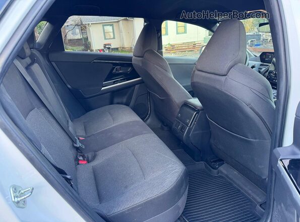 JTMABABA8PA028708 2023 SUBARU SOLTERRA White Вид салону спереду