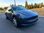 2021 Tesla Model Y Gray vin: 5YJYGDED6MF106087
