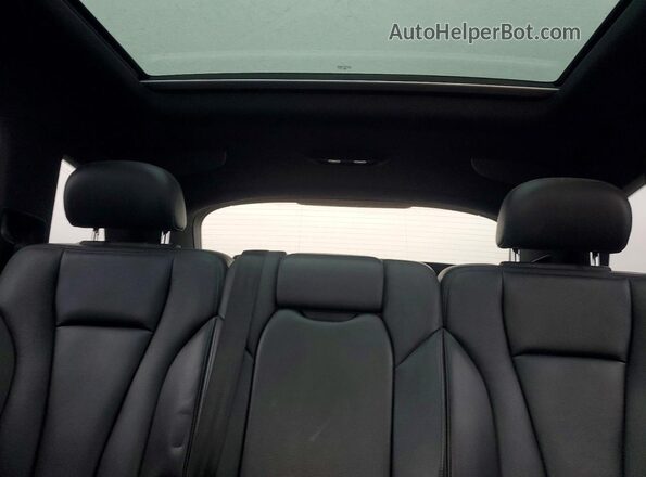 WA1LAAF73JD033177 2018 AUDI Q7 Gray Սալոնի հետևի տեսք