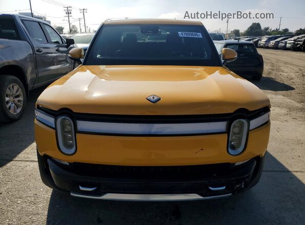 7FCTGAAA2PN019677 2023 RIVIAN RIT Желтый Вид сзади
