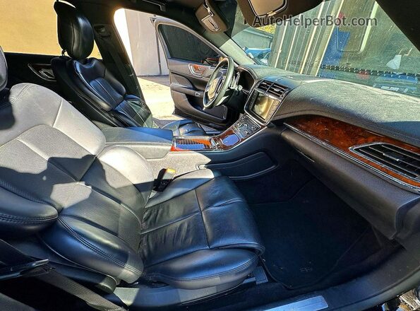 1LN6L9UK9H5617828 2017 LINCOLN TOWNHOUSE CONTINENTAL Черный Вид сзади