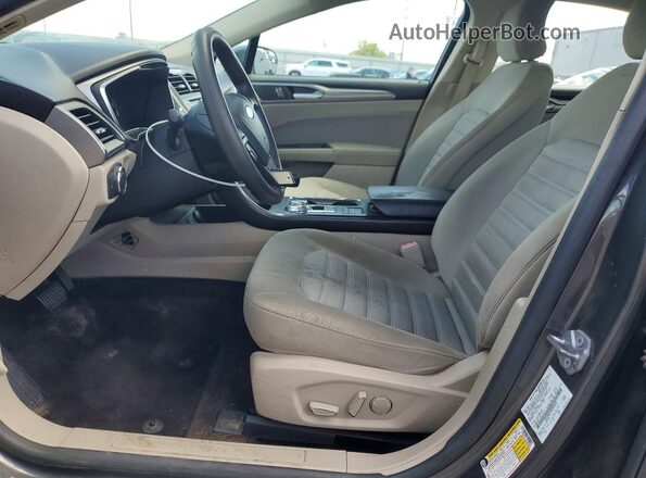 3FA6P0LU4JR268948 2018 FORD FUSION Gray Vista del salpicadero