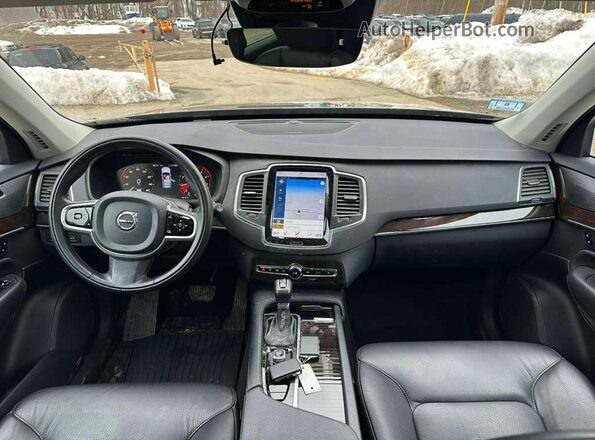 YV4A22PK9K1439533 2019 VOLVO XC90 Черный Вид салона спереди