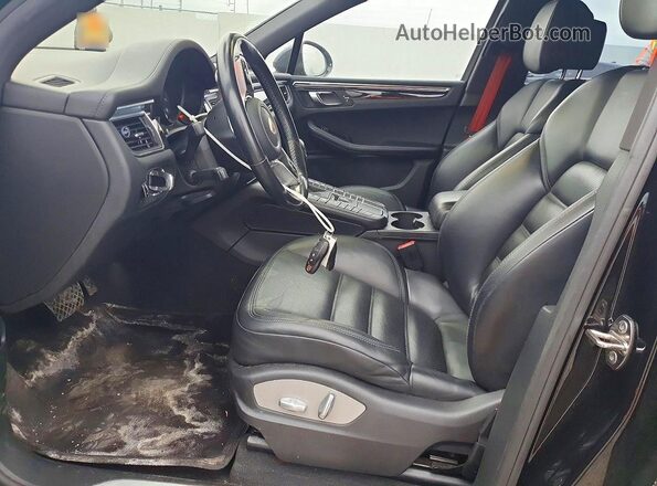 WP1AG2A56HLB55313 2017 PORSCHE MACAN Черный Вид панели приборов