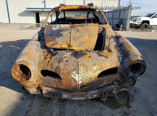 1422867461 1972 VOLKSWAGEN KARMANGHIA Пожар Вид спереди