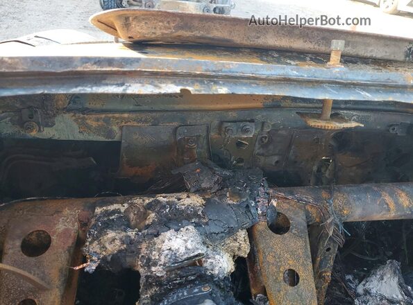 1422867461 1972 VOLKSWAGEN KARMANGHIA Пожар Вид щитка приборов