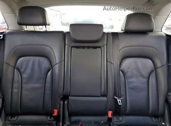 WA1C2AFPXHA079212 2017 AUDI Q5 Black Widok wnętrza z tyłu