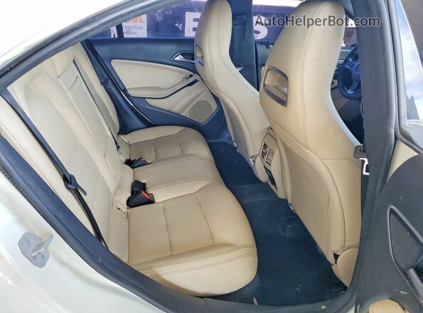 WDDSJ4EB0HN406887 2017 MERCEDES-BENZ CLA-CLASS White Вид задньої частини салону