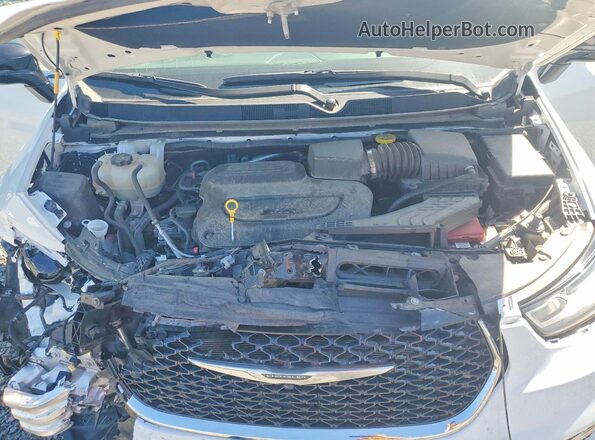 2C4RC1BG9RR170424 2024 CHRYSLER PACIFICA Белый Вид наклейки с VIN-кодом
