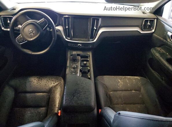 7JRL12FK0RG320231 2024 VOLVO S60 Gray Widok zestawu wskaźników