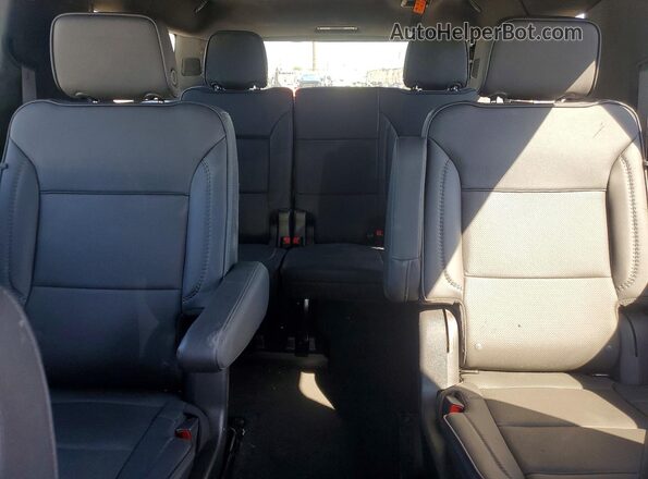 1GKS2GKD3NR247256 2022 GMC YUKON Черный Вид задней части салона