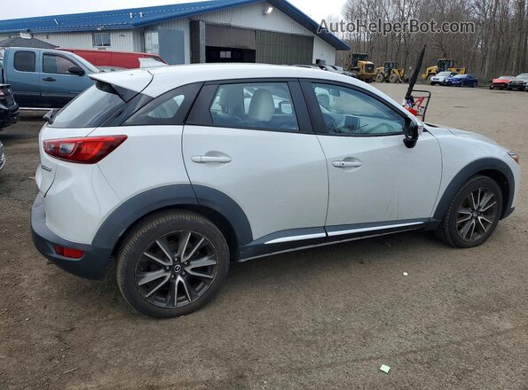 JM1DKBD74G0126953 2016 MAZDA CX-3 White Front right