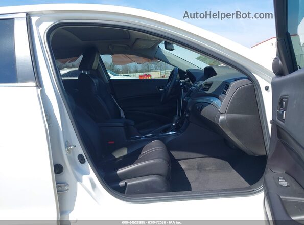 19UDE2F32KA000435 2019 ACURA ILX White Вид салону спереду