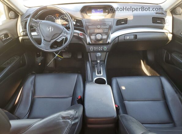 19UDE2F34GA024095 2016 ACURA ILX Серебряный Вид панели приборов