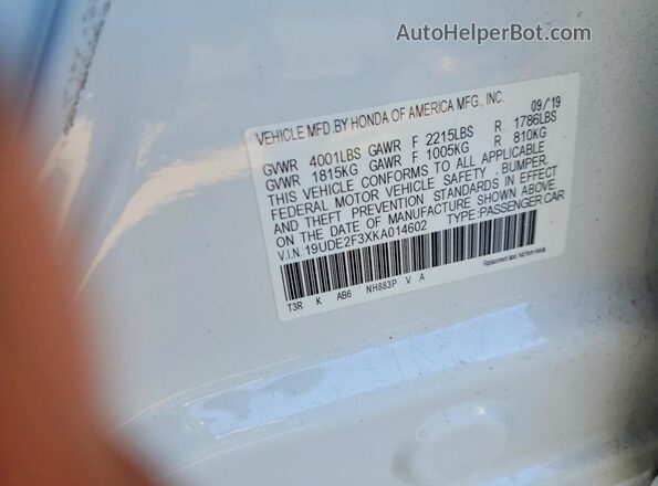 19UDE2F3XKA014602 2019 ACURA ILX White Widok komory silnika