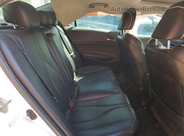 19UDE2F7XKA007992 2019 ACURA ILX Белый Вид задних сидений