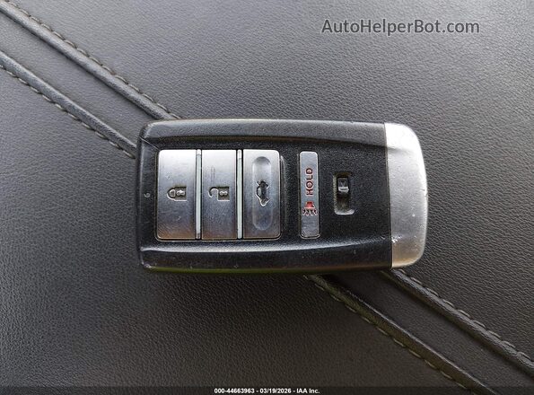 19UUB1F54HA002829 2017 ACURA TLX White Вид панелі приладів