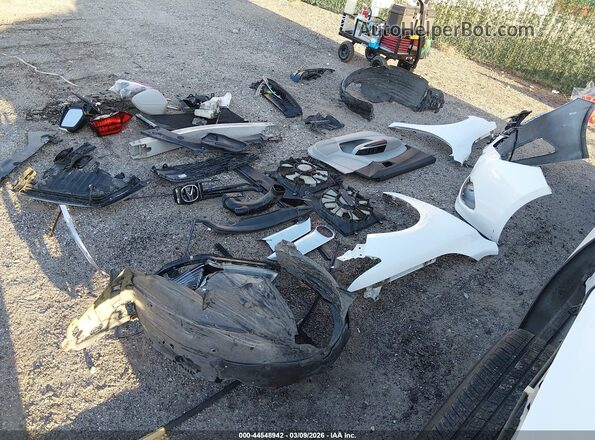 19UUB1F55GA012218 2016 ACURA TLX White Instrument cluster view
