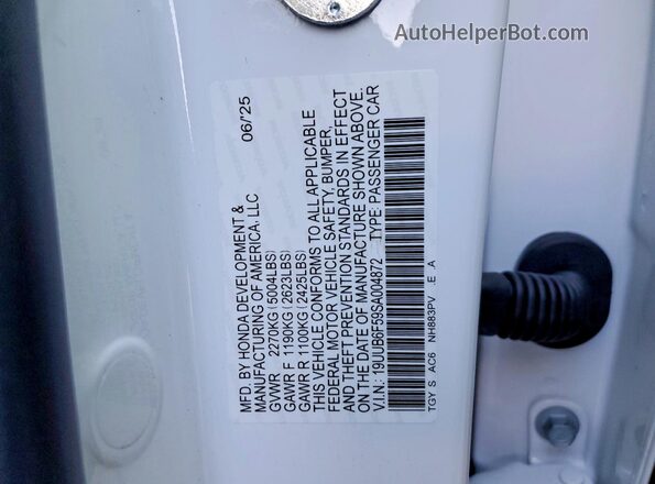 19UUB6F59SA004872 2025 ACURA TLX Black Vista del compartimento del motor