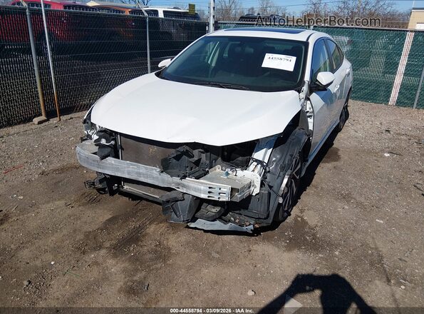 19XFC2F7XHE038243 2017 HONDA CIVIC Белый Вид спереди