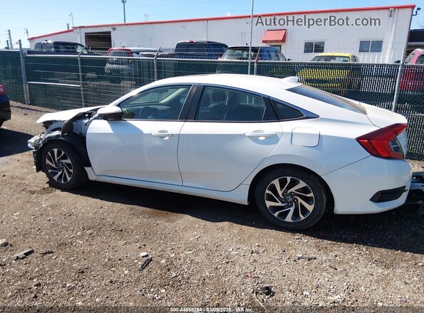 19XFC2F7XHE038243 2017 HONDA CIVIC Белый 